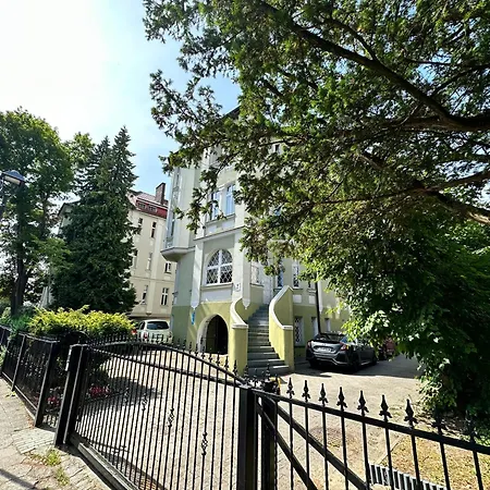 Yonekawa, Canvas Corner, Parking, 250 M Plaza *